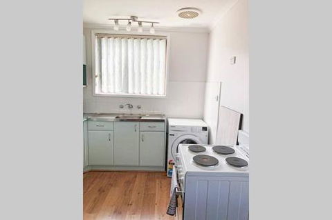 Albatross Unit 6 - Darwin Tourism 5