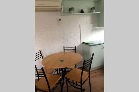 Albatross Unit 6 - Darwin Tourism 3