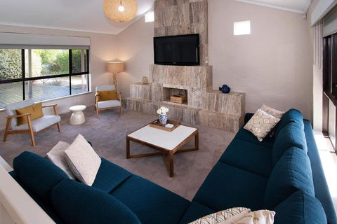 GIFFORD HOUSE - Darwin Tourism 2