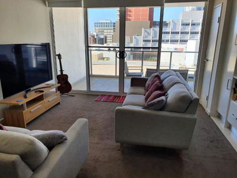 (just Listed) Bolton St. 1br 350m Walk To Newcastle Beach +++ Wifi End Eand - Darwin Tourism 5