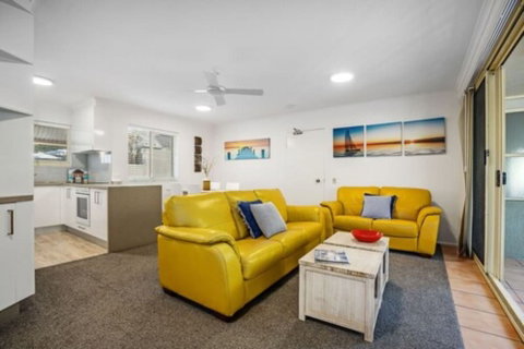 2 Hastings Street - Darwin Tourism 6