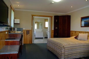 Kentish Hills Retreat - Darwin Tourism 3