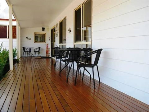 Gatekeepers Traditional Bed & Breakfast - Darwin Tourism 5