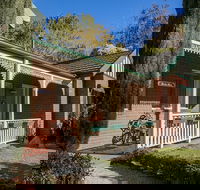 The Birch House - Silver Birches - Darwin Tourism