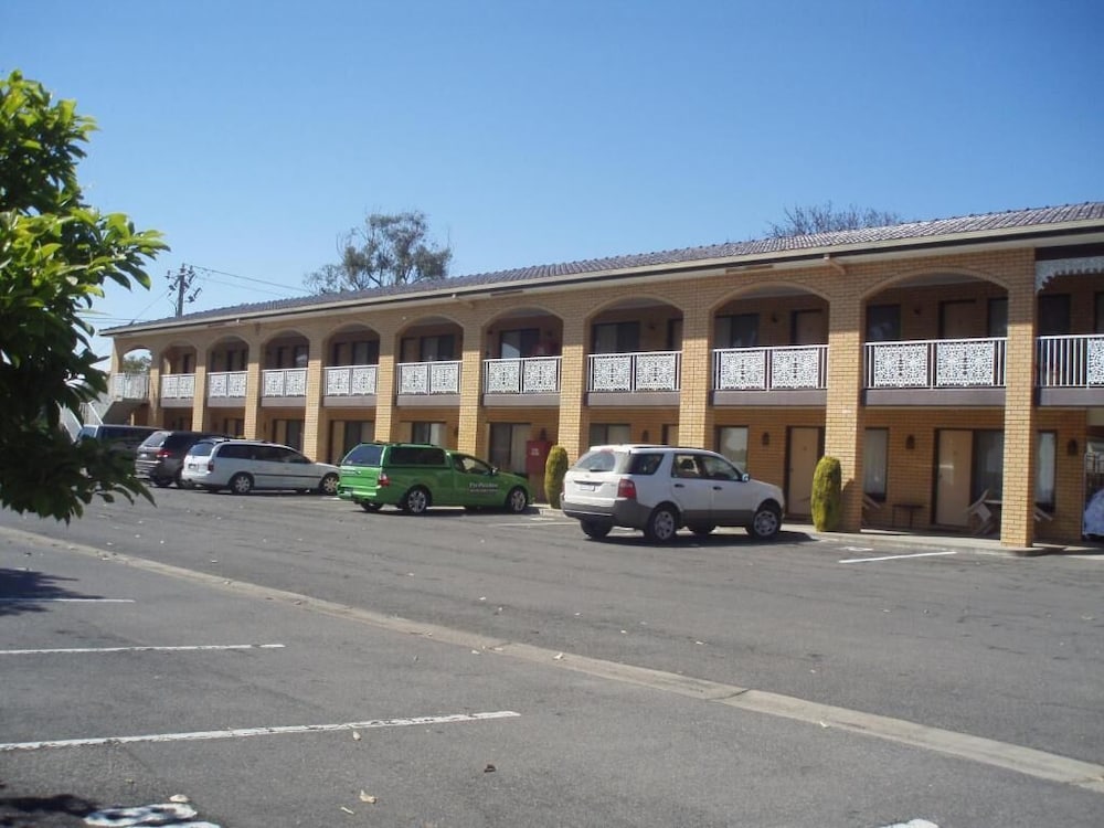 Bathumi VIC Darwin Tourism