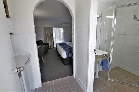 Aston Motel Yamba - Darwin Tourism 6