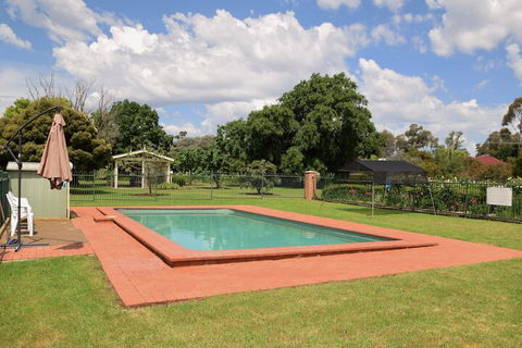 Golfview Motor Inn - Darwin Tourism 6
