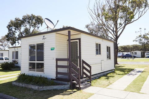 NRMA Victor Harbor Beachfront Holiday Park - Darwin Tourism 6