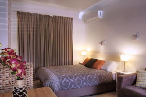 Tuncurry Motor Lodge - Darwin Tourism 0
