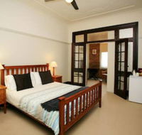 The Bank Guesthouse - Darwin Tourism
