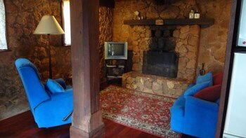 Beedelup House Cottages - Darwin Tourism 5