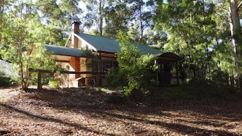 Beedelup House Cottages - Darwin Tourism 0