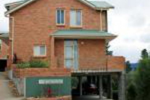 Twin Seasons 5 Deluxe Holiday Apartment - Darwin Tourism 0