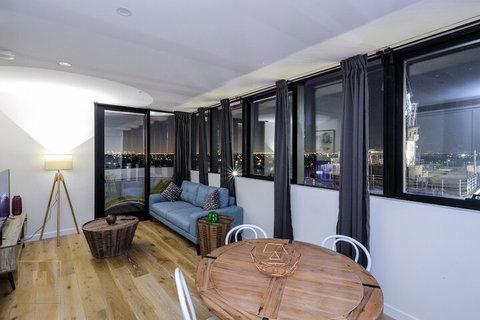 Unil Apartments Glenwaverley - Darwin Tourism 2