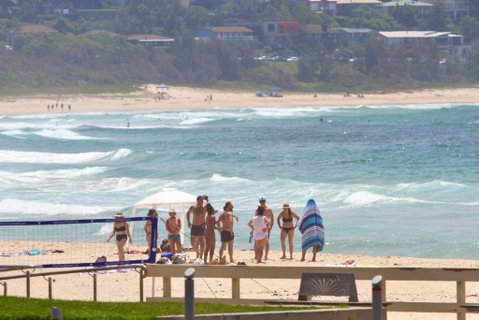 Beachfront One Mollymook - Darwin Tourism 6