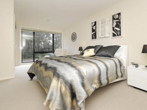 Bagnall Views 2 / 161 Government Rd Stylish & Modern Duplex Across The Road To The Waters Edge - Darwin Tourism 1