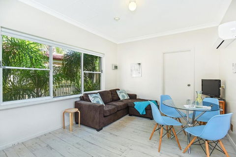 Smugglers Resort Style Apartments No 9 - Darwin Tourism 1