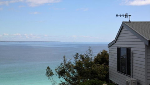 SEA EAGLE COTTAGE Amazing Views Of Bay Of Fires - Darwin Tourism 3