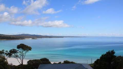 SEA EAGLE COTTAGE Amazing Views Of Bay Of Fires - Darwin Tourism 2