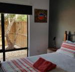Red Ochre  Large 1BR with Private Courtyard - Darwin Tourism
