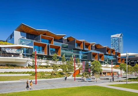 DREAM HARBOUR VIEW 2 BRM / GYM POOL & PARKING - Darwin Tourism 6