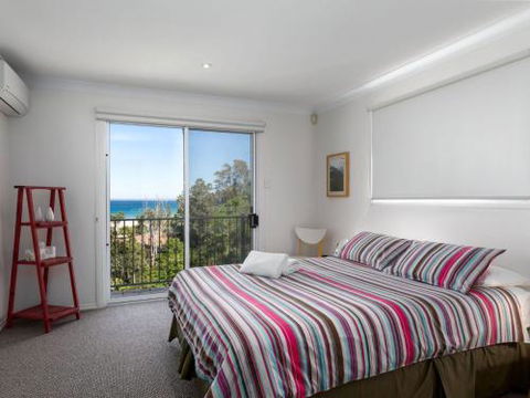 SPINIFEX Gerroa 4pm Check Out Sundays - Darwin Tourism 4