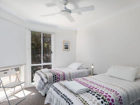 SPINIFEX Gerroa 4pm Check Out Sundays - Darwin Tourism 3