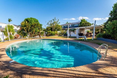 Treat Yourself To Something Special! - Darwin Tourism 2
