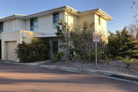 Pacific Blue 505-265 Sandy Point Road - Darwin Tourism 1