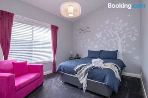 Wentworth Estate 5 Bedroom Luxury Home Sleeps 12 - Darwin Tourism 6