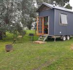 Berrys Creek Tiny House - Darwin Tourism
