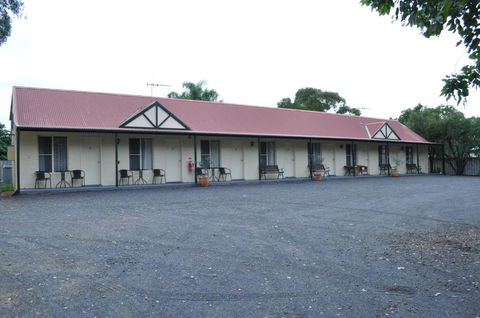Bungalow Motel - Darwin Tourism 5