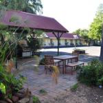 Bungalow Motel - Darwin Tourism 0