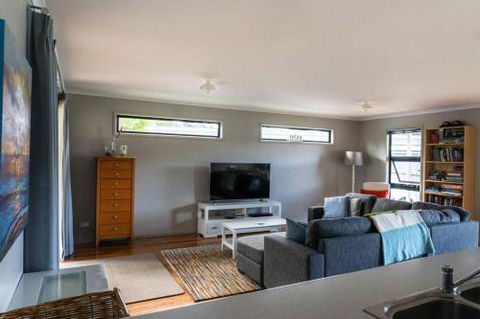 34 Ash Avenue Sandy Point - Darwin Tourism 1