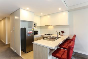 Spacious Apartment At Waitara - Darwin Tourism 5