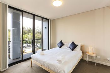 Spacious Apartment At Waitara - Darwin Tourism 3