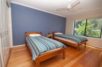 Holiday Makers - Darwin Tourism 0