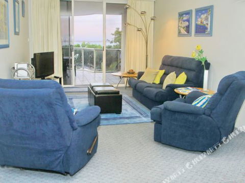 Nelson Towers Unit 8 / 71 Victoria Parade - Darwin Tourism 3