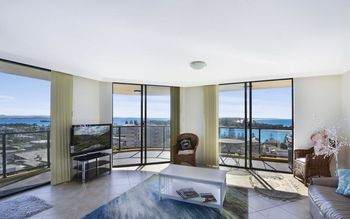 Atlantis Apartment Views For Days - Darwin Tourism 1