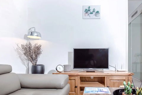 B03-darling Harbour 1 BDR APT - Darwin Tourism 5