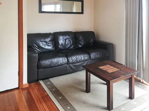 Home Near Shops & Beach - Darwin Tourism 2