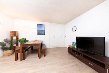 Hibiscus Court Unit 4 - Darwin Tourism 3