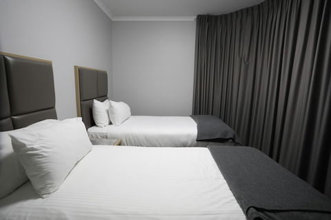 Madison Carrington Apartments - Darwin Tourism 6