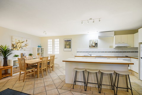 Peregian Court Resort - 4/84 Peregian Esp - Darwin Tourism 3