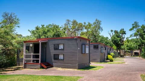 Adelaide Caravan Park - Darwin Tourism 1