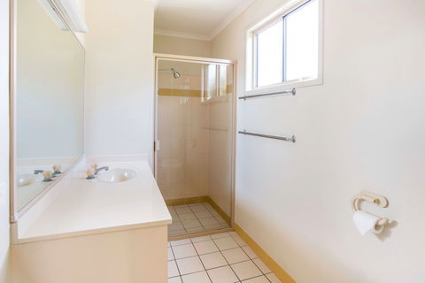 Tasman Holiday Parks - Hervey Bay - Darwin Tourism 6