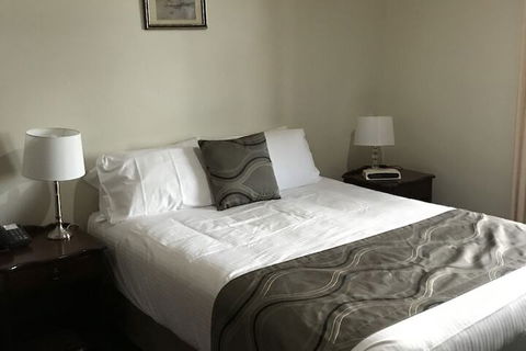 Duntryleague Guesthouse - Darwin Tourism 3
