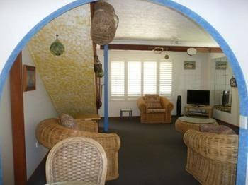 Sails Beach House Apartments Pottsville Beach - Darwin Tourism 5