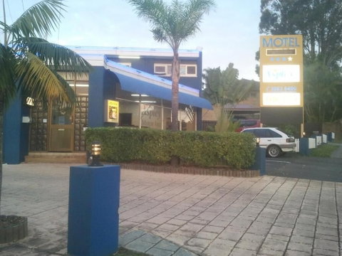 Aspley Motor Inn - Darwin Tourism 1