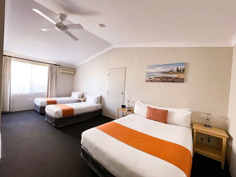 Costa Rica Motel - Darwin Tourism 6